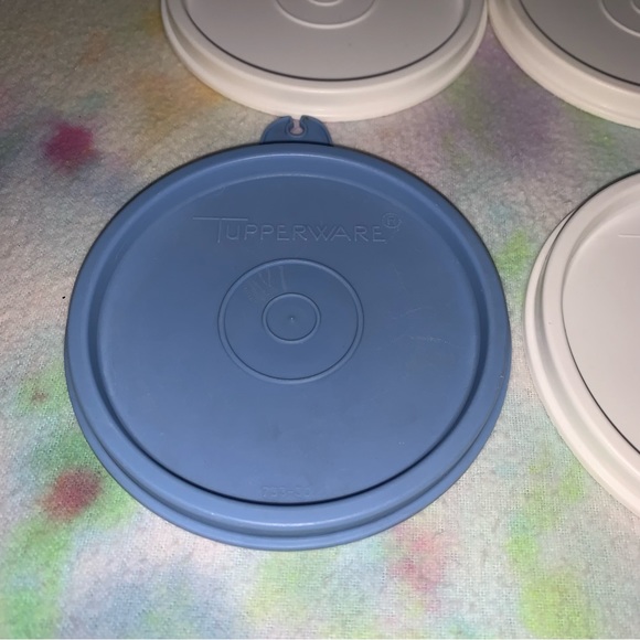 4 Tupperware Round Bowl Lids 733 Replacement Pieces - Picture 4 of 7